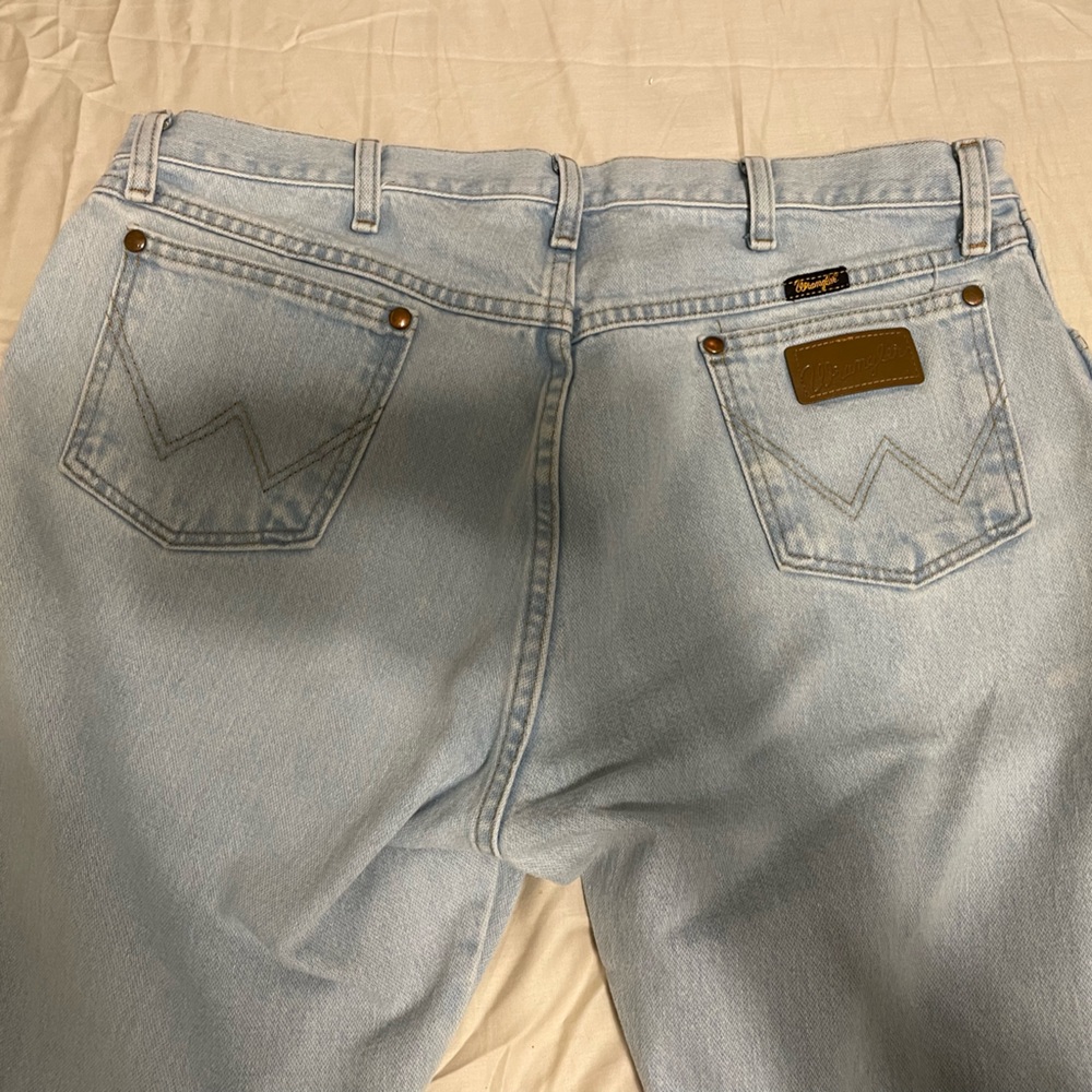36x32 Wrangler Jeans